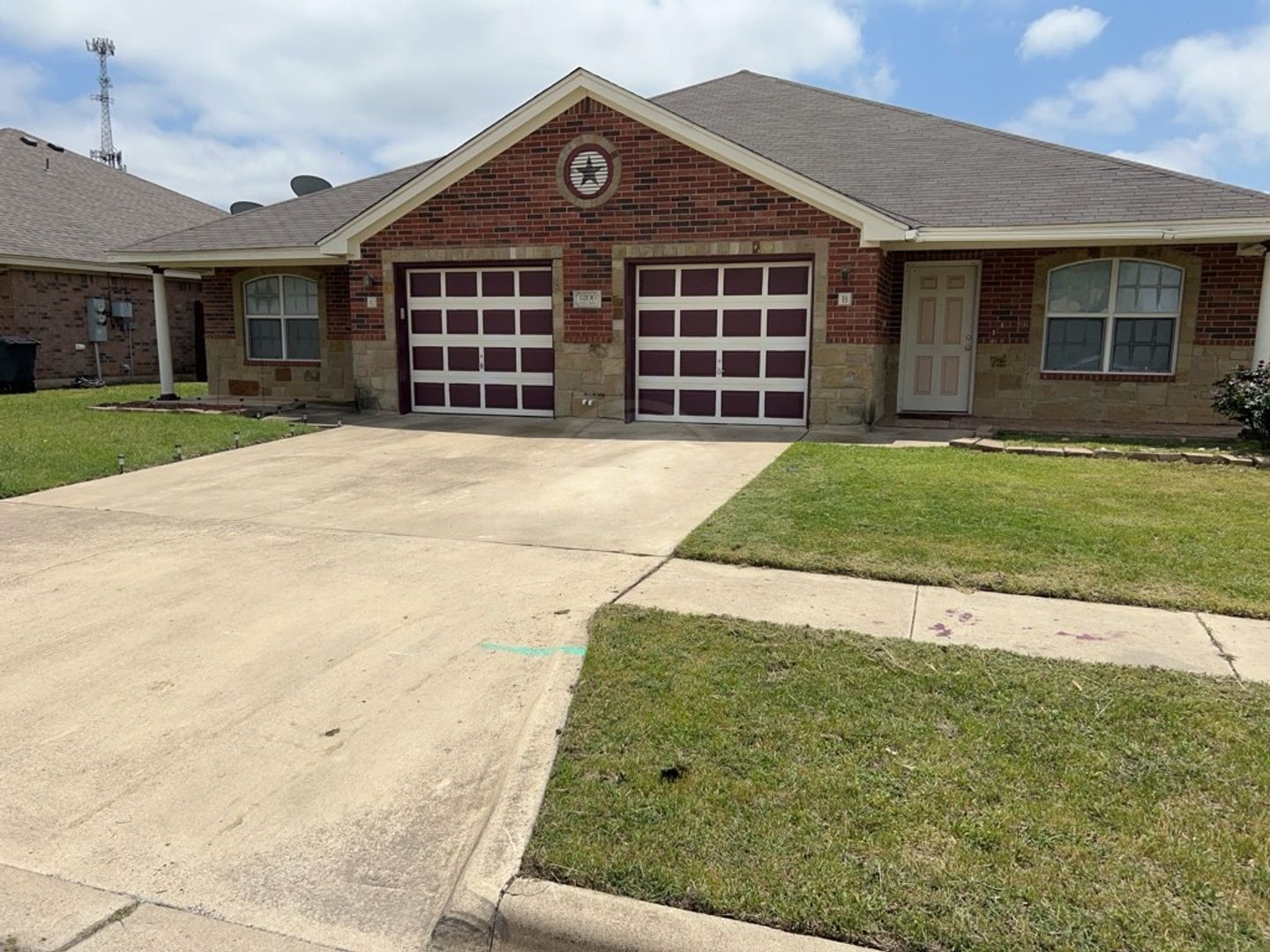 Killeen Multiplex: 1206 Cinch Drive