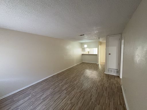 ***1-Week Free Rent***1209 Wales Dr Unit D, Killeen – photo 1