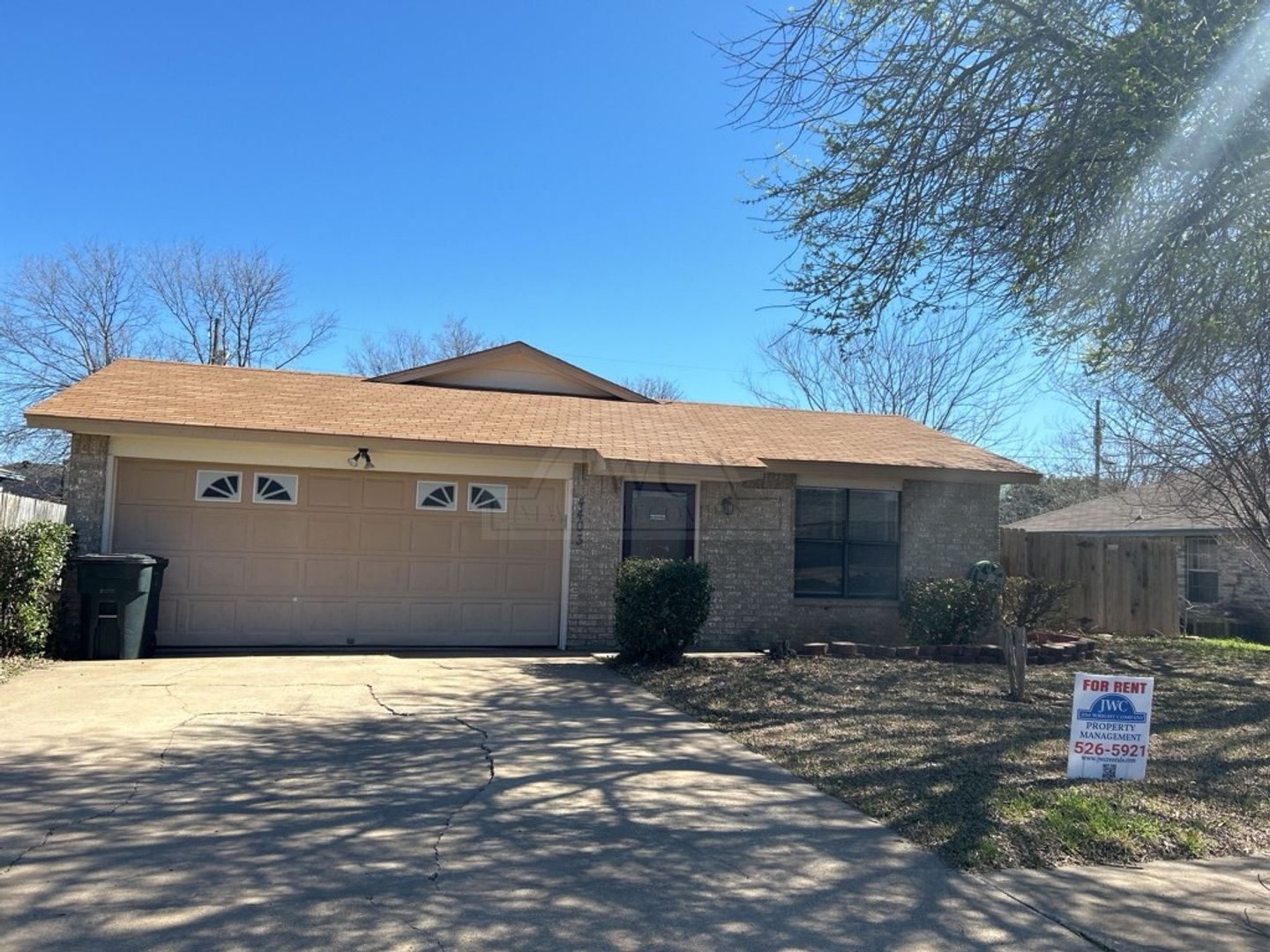 Killeen House: 4403 Jana Dr