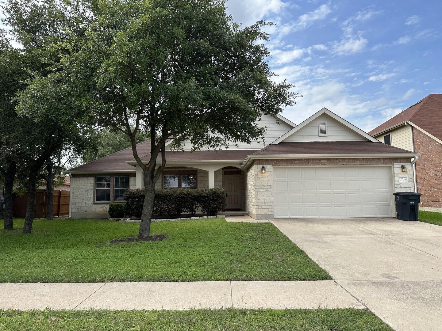 Killeen House: 5705 Sulfur Springs Dr