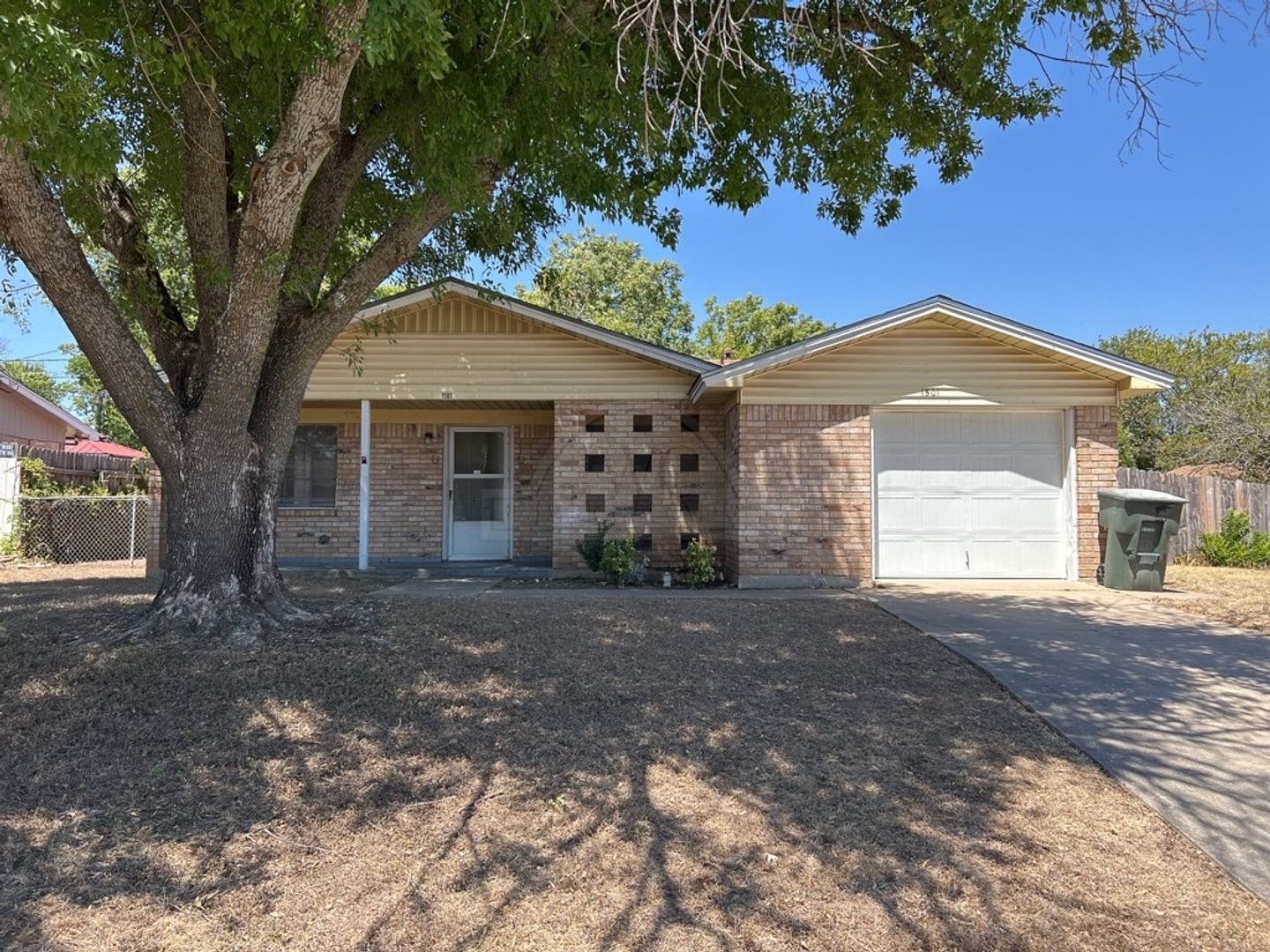 Killeen House: 1501 Richard Drive