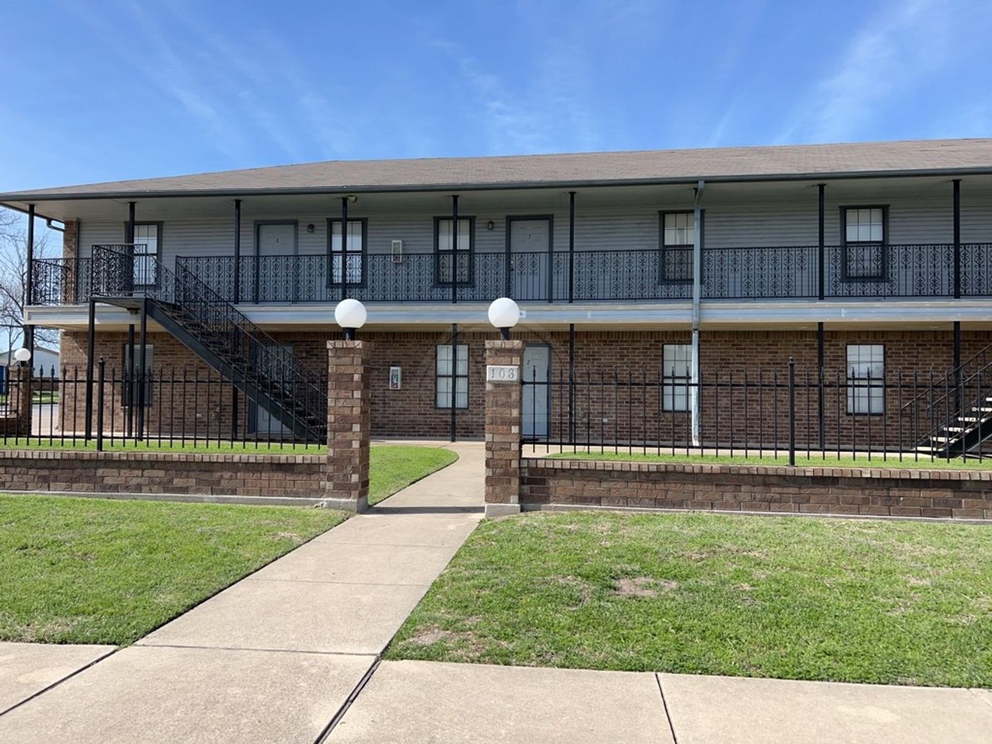 Copperas Cove Apartment: 103 W Truman Ave