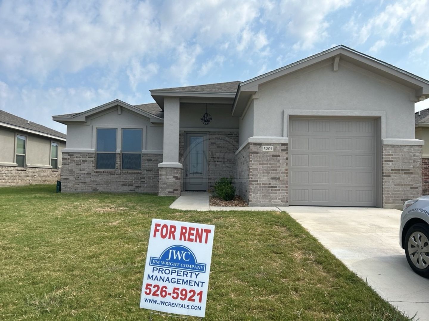 Killeen House: 5001 White Rose Dr