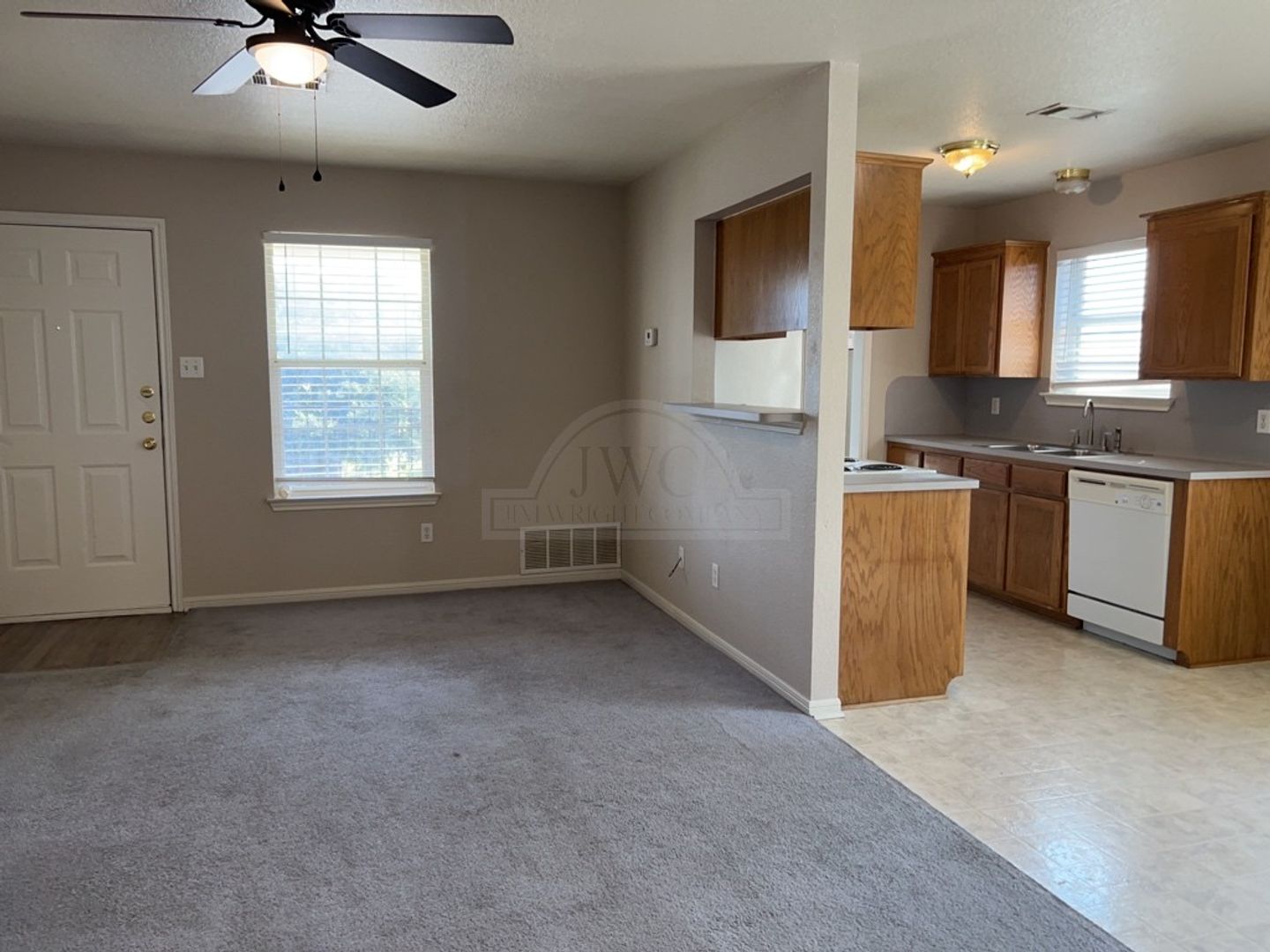 Copperas Cove Apartment: 105 W Truman Ave