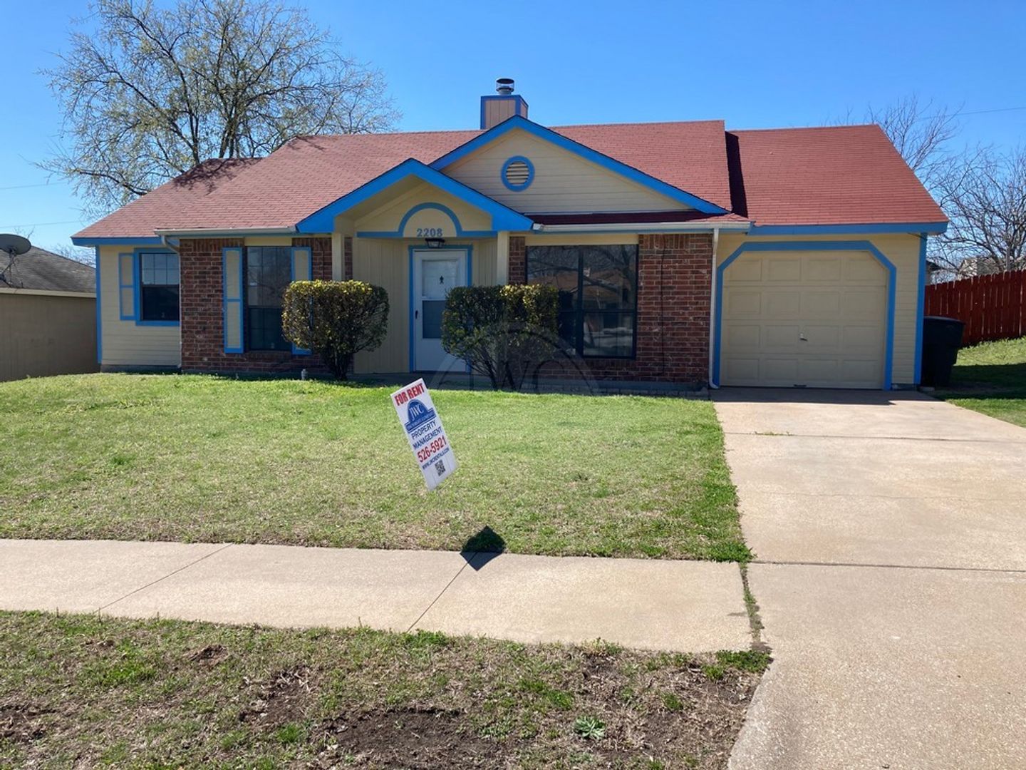 Killeen House: 2208 Hemlock Dr.