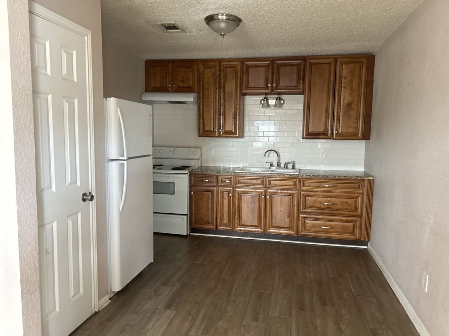 Copperas Cove Apartment: 105 W. Reagan Ave