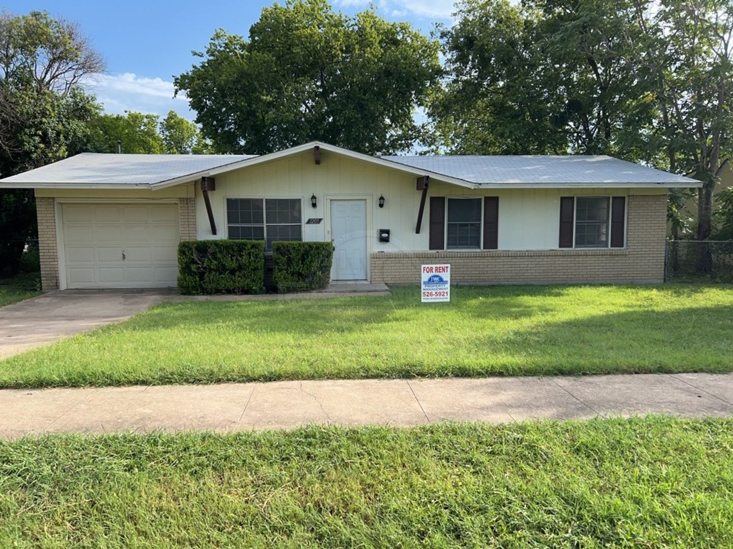 Killeen House: 1205 Kathey