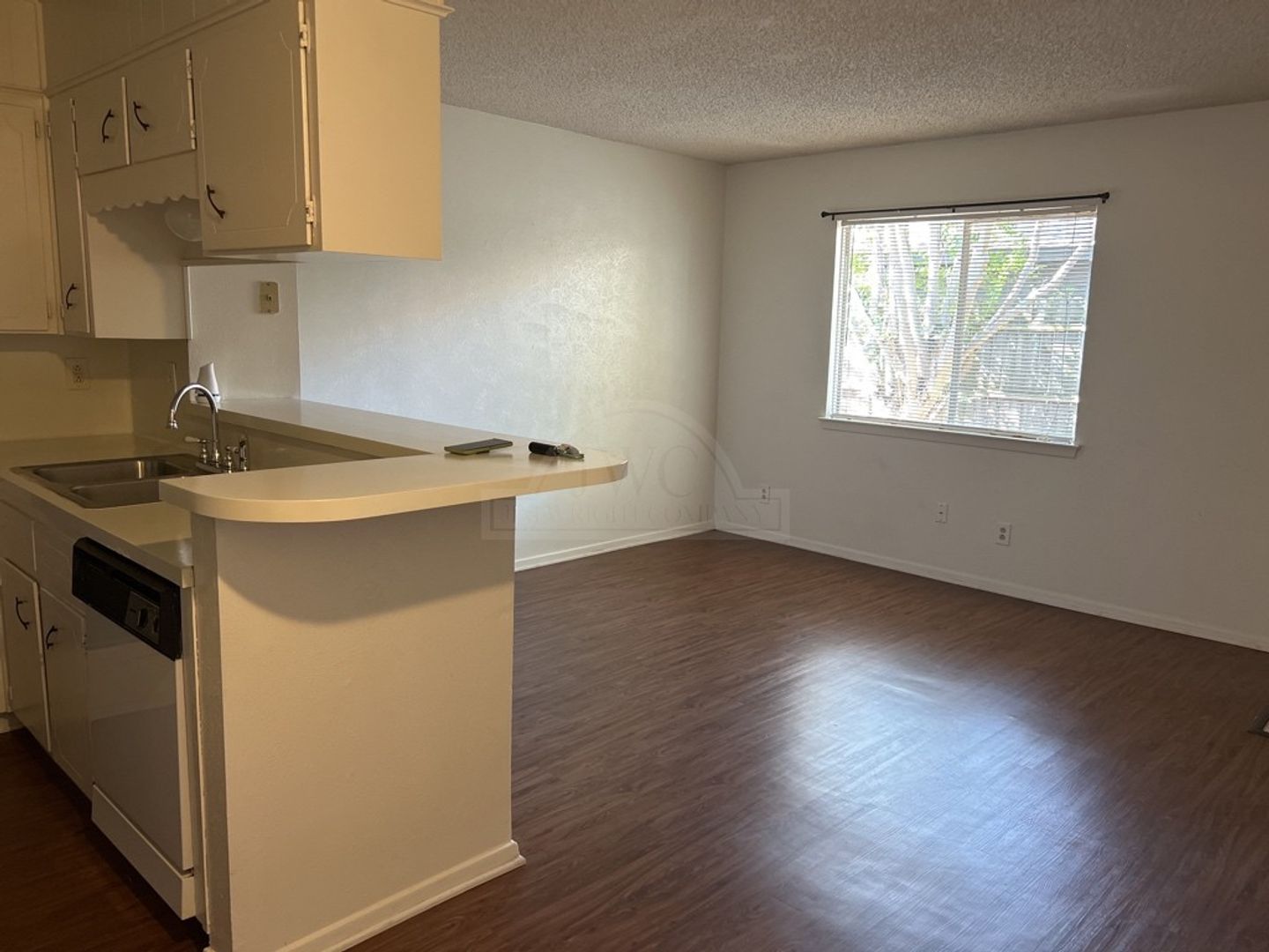 Killeen Apartment: 1209 Wales Dr