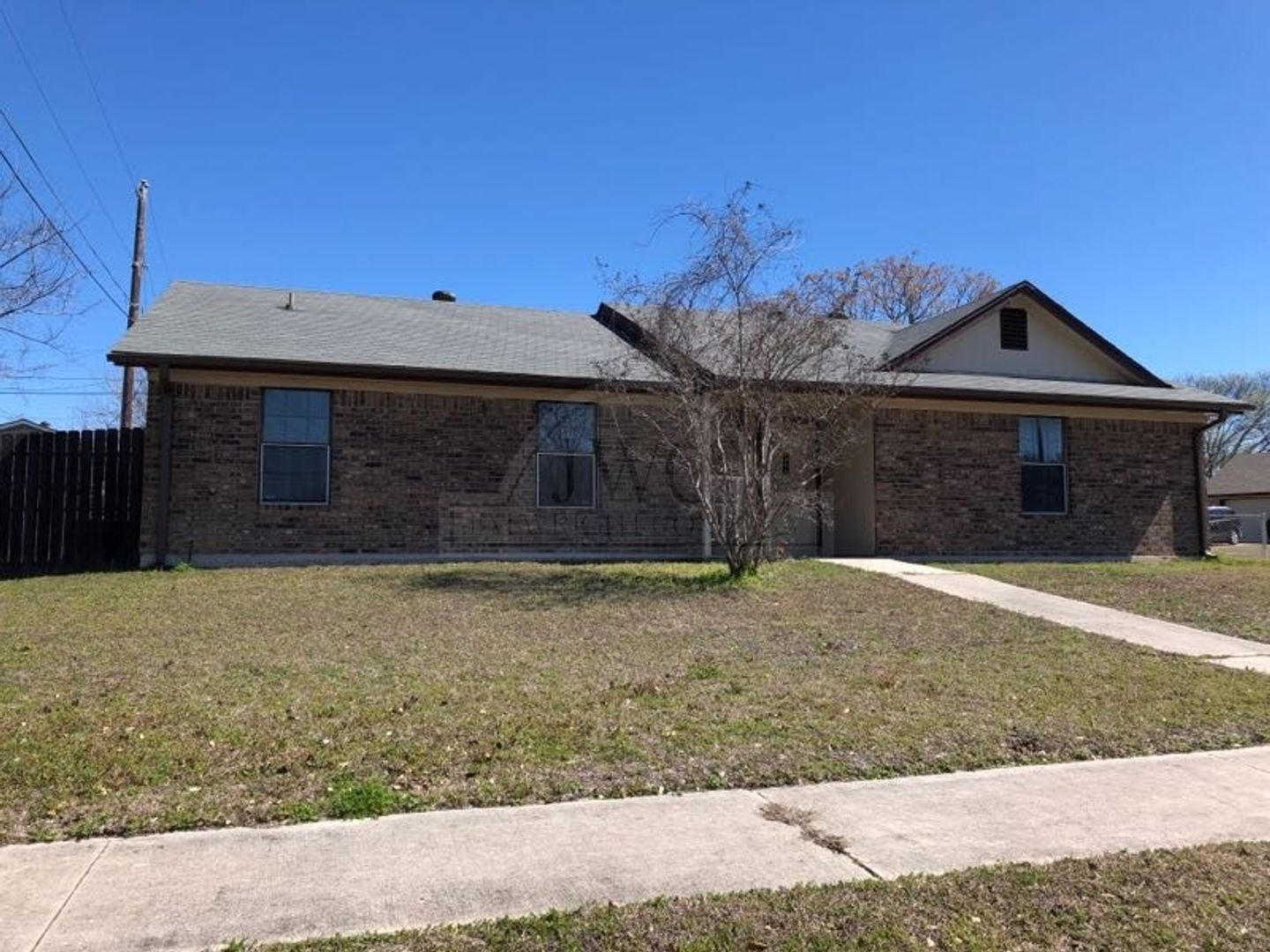 Killeen House: 3120 Panhandle