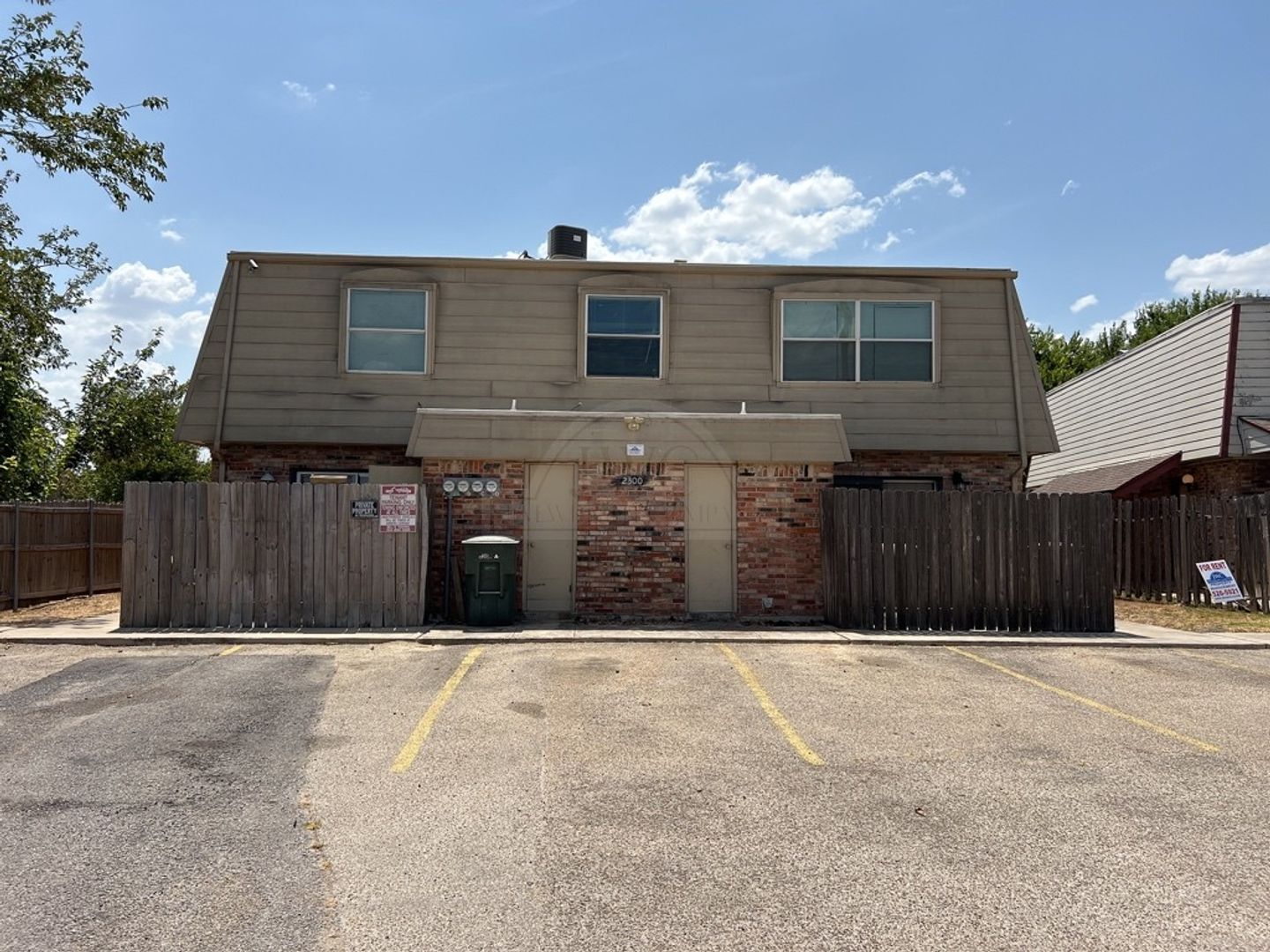 Killeen Apartment: 2300 Wales Cir