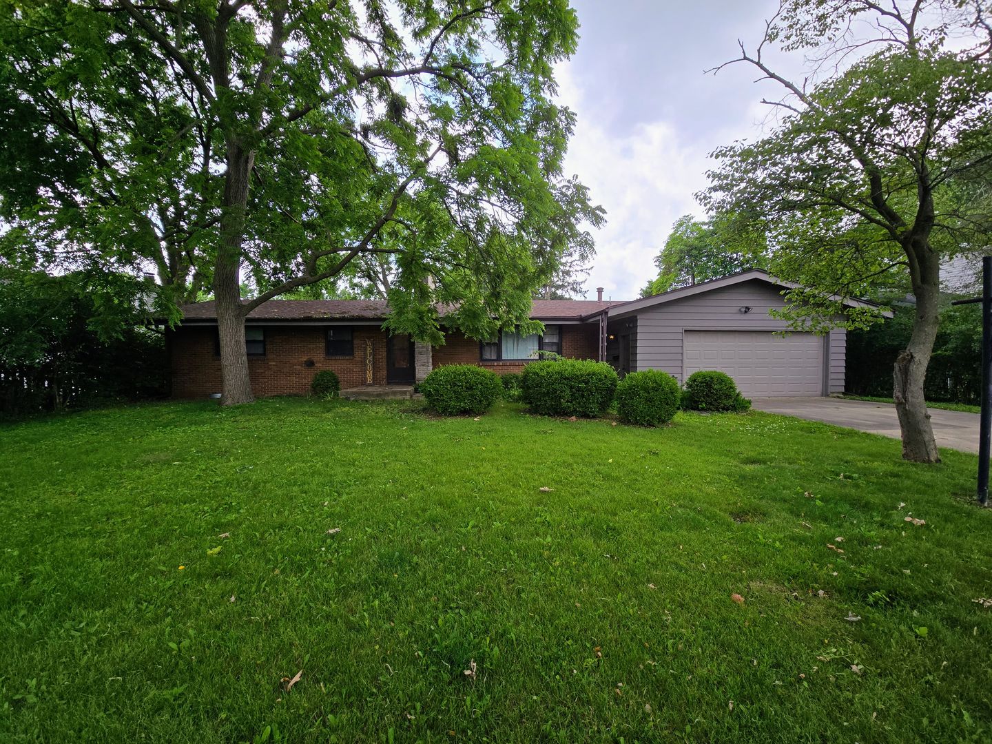 Urbana House: 405 E. Michigan Avenue