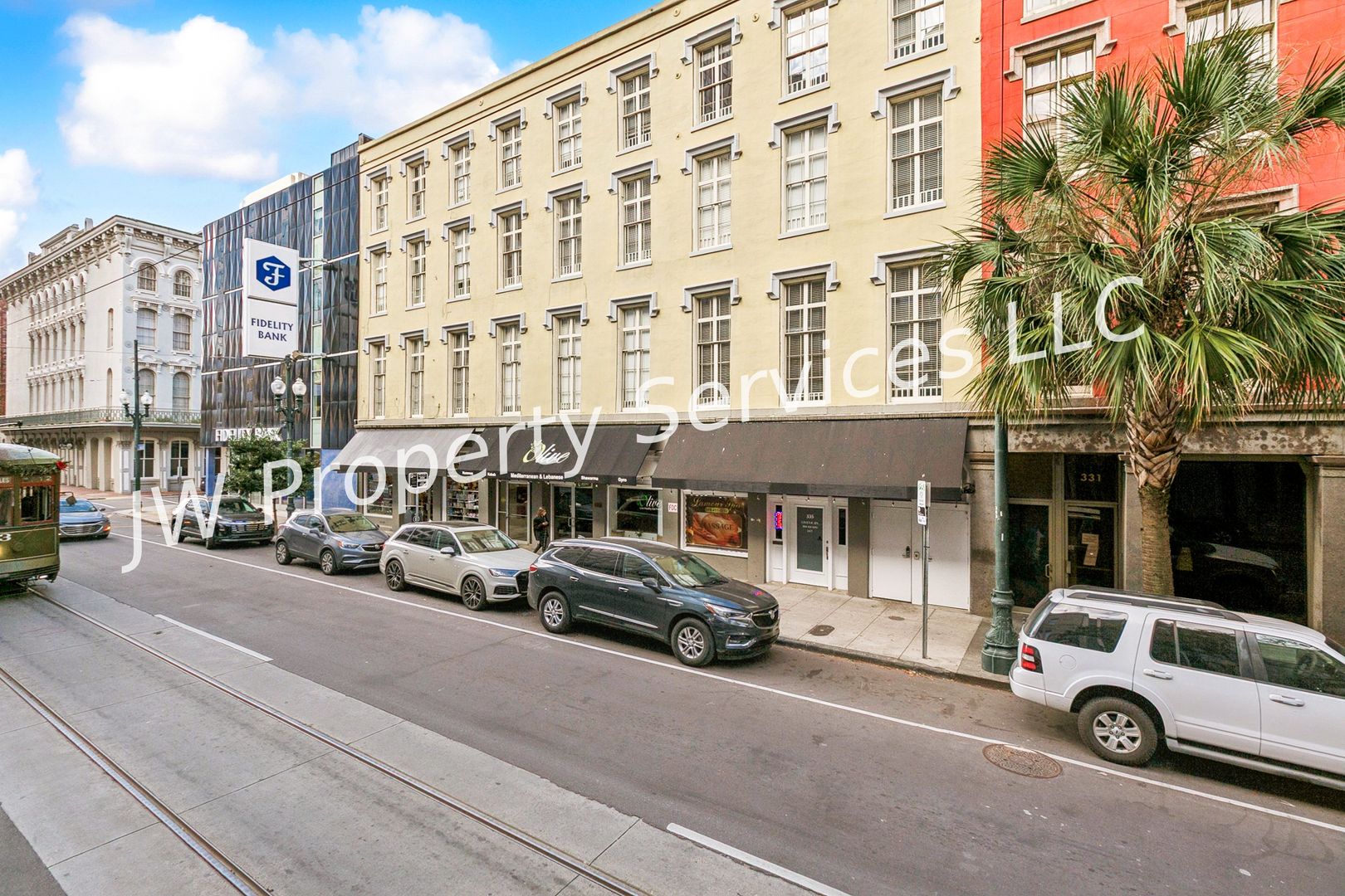 New Orleans Condo: 339 Corondelet St #4F