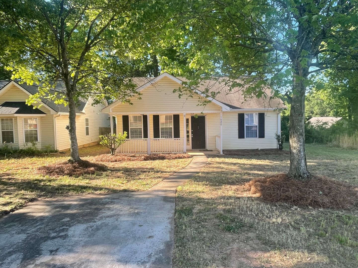 Pineville House: 1620 Ervin Lane