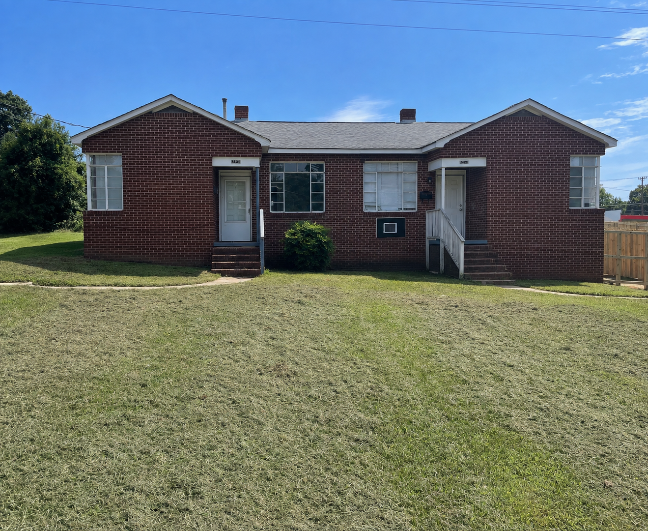 Charlotte House: 2715 Watson Dr