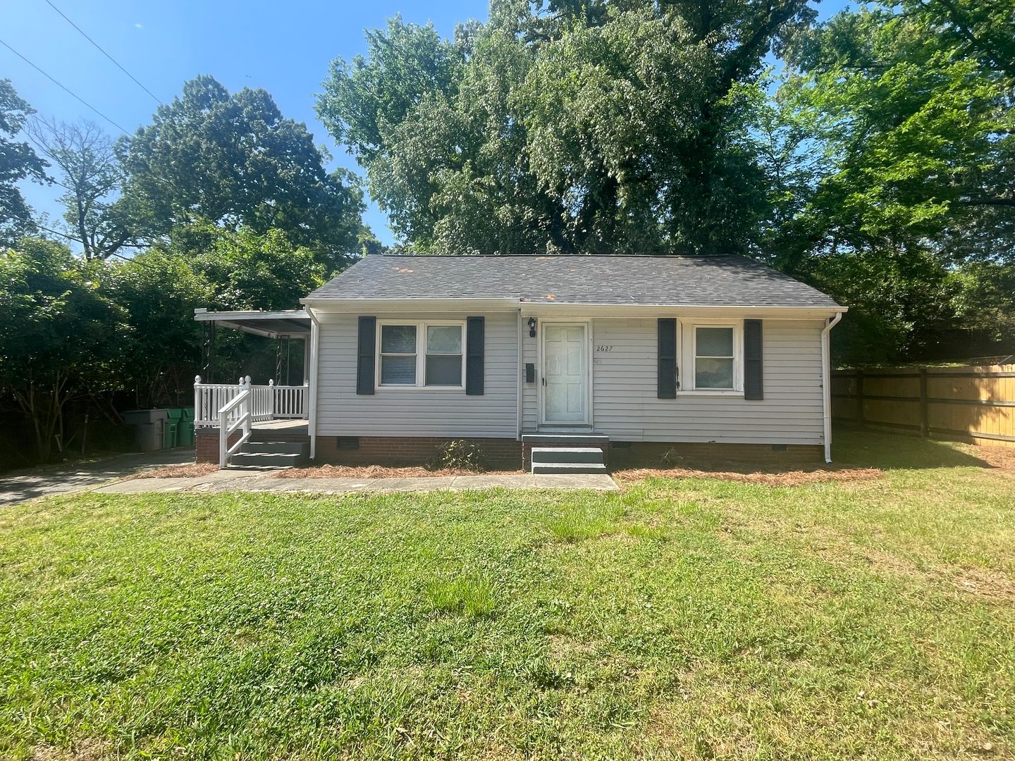 Charlotte House: 2627 Brentwood Place
