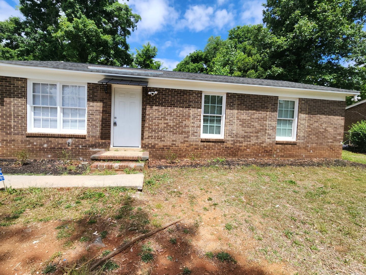 Rock Hill House: 987 Pebble Road