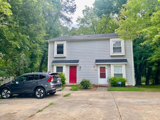 Must see this 2 bedroom 1.5 bathroom duplex situated between Independence Blvd and Monroe Rd – photo 1