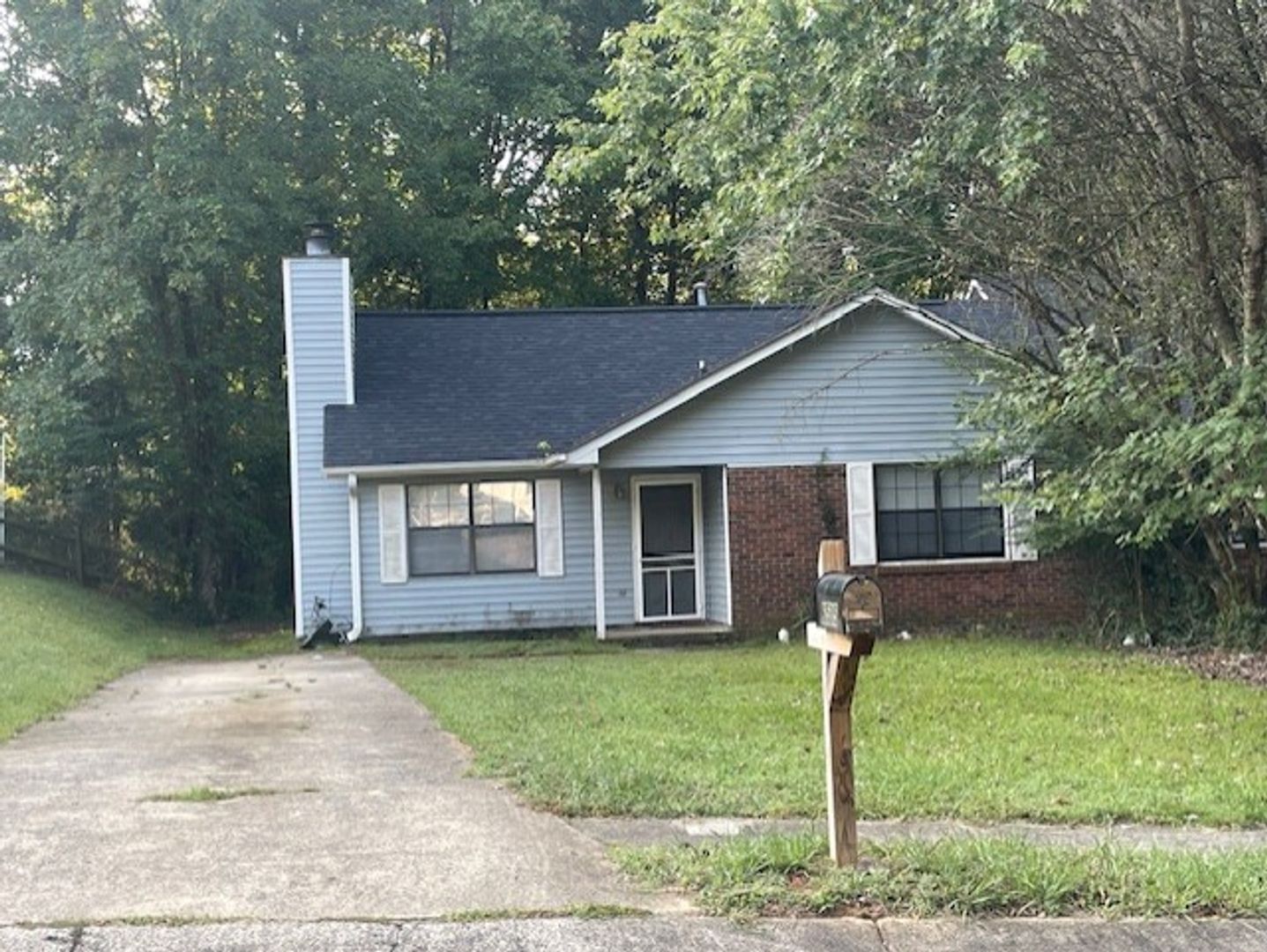 6535 Pineburr Road, Charlotte, NC 28211