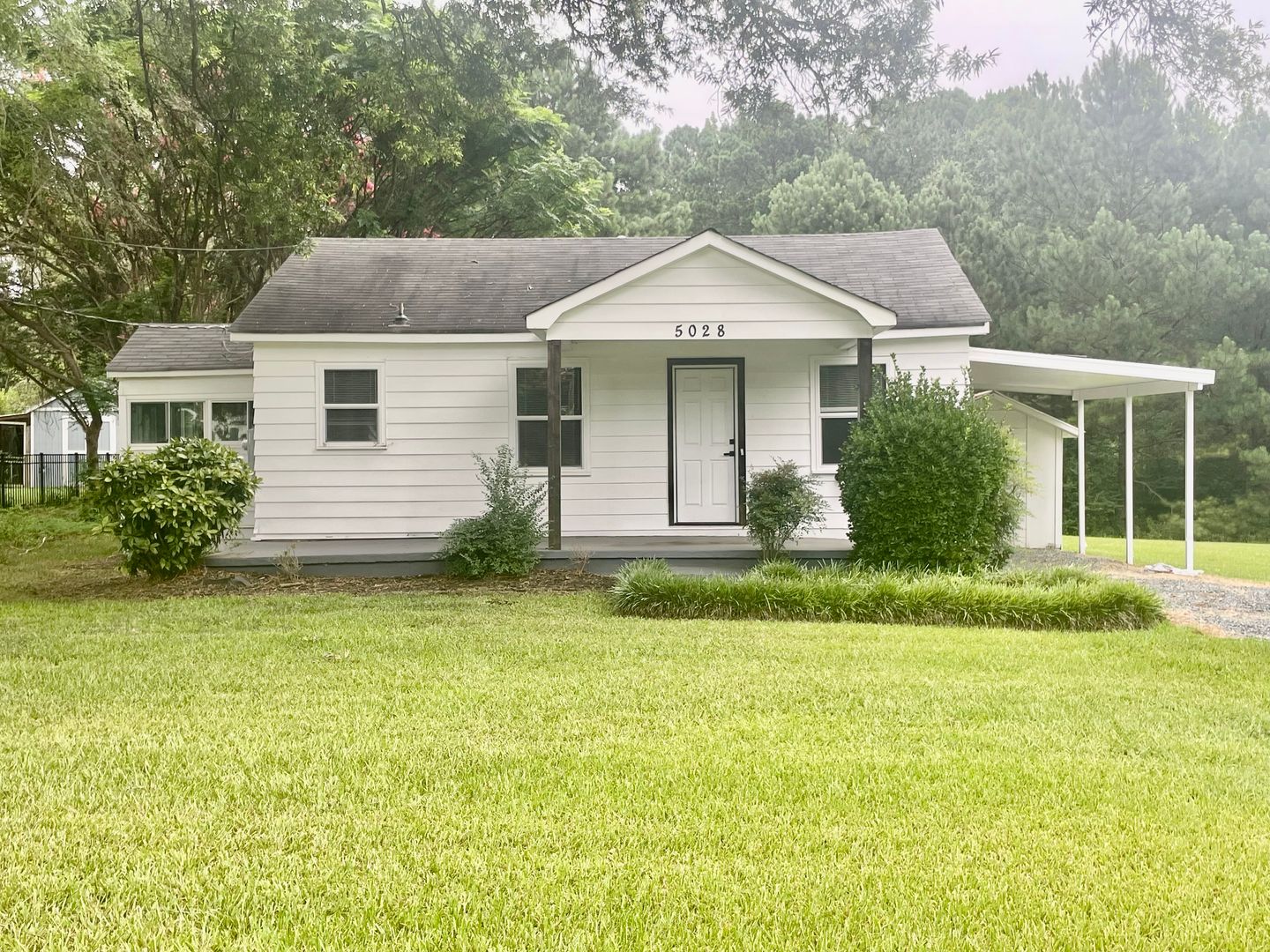 Mint Hill House: 5028 Wilgrove Mint Hill Rd