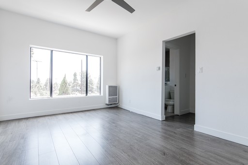 Renovated Studio Units – photo 1