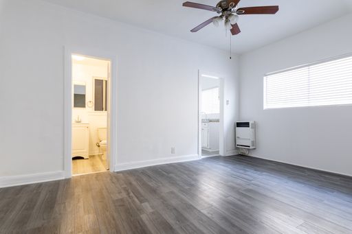 Charming and Affordable Studios – photo 1