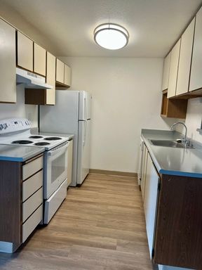 2 Bed 1 Bath Rental at 12263 NW Cornell Rd #102, Portland, OR – photo 1