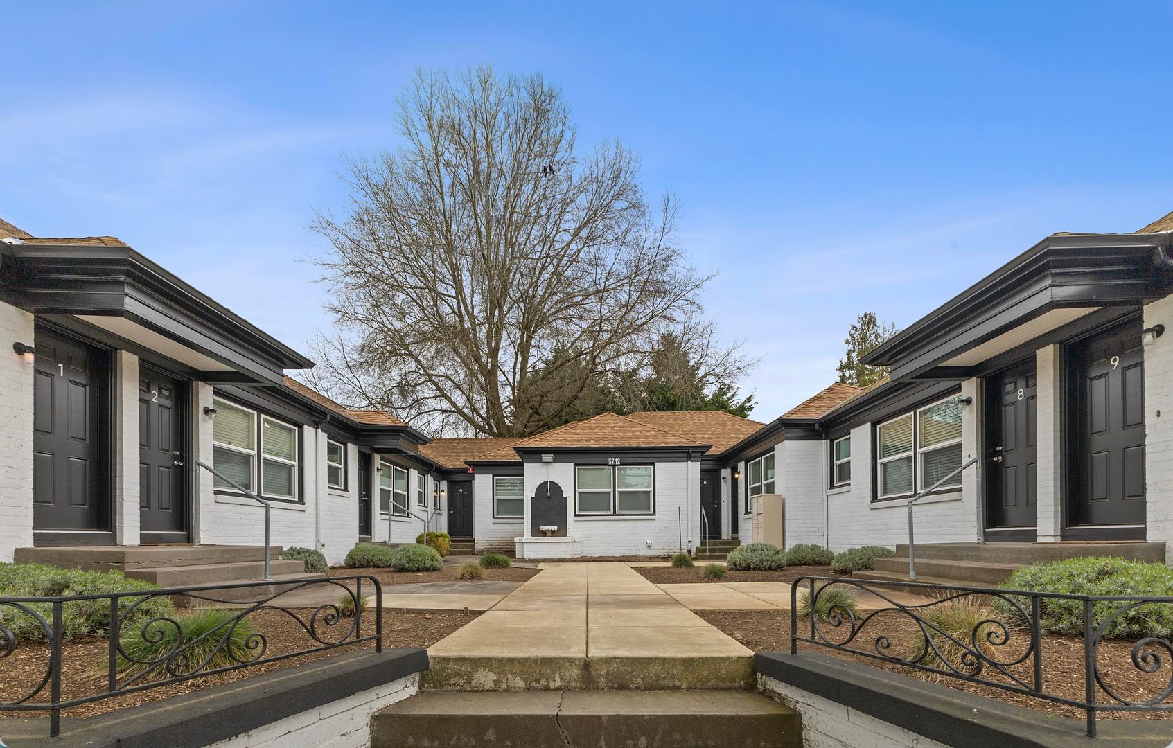 Portland Apartment: 5712 N. Interstate Ave