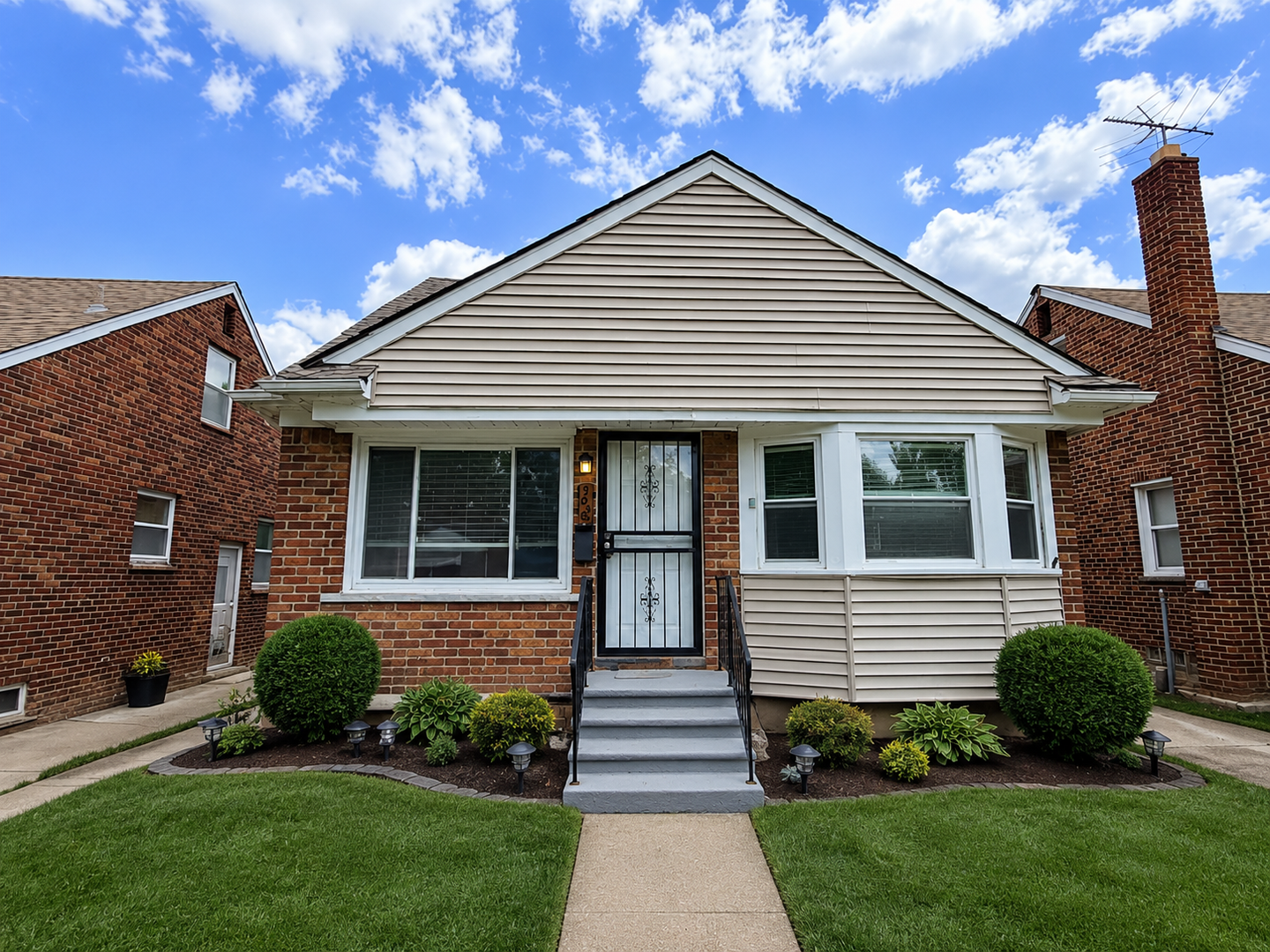 Detroit House: 7340 Stout St