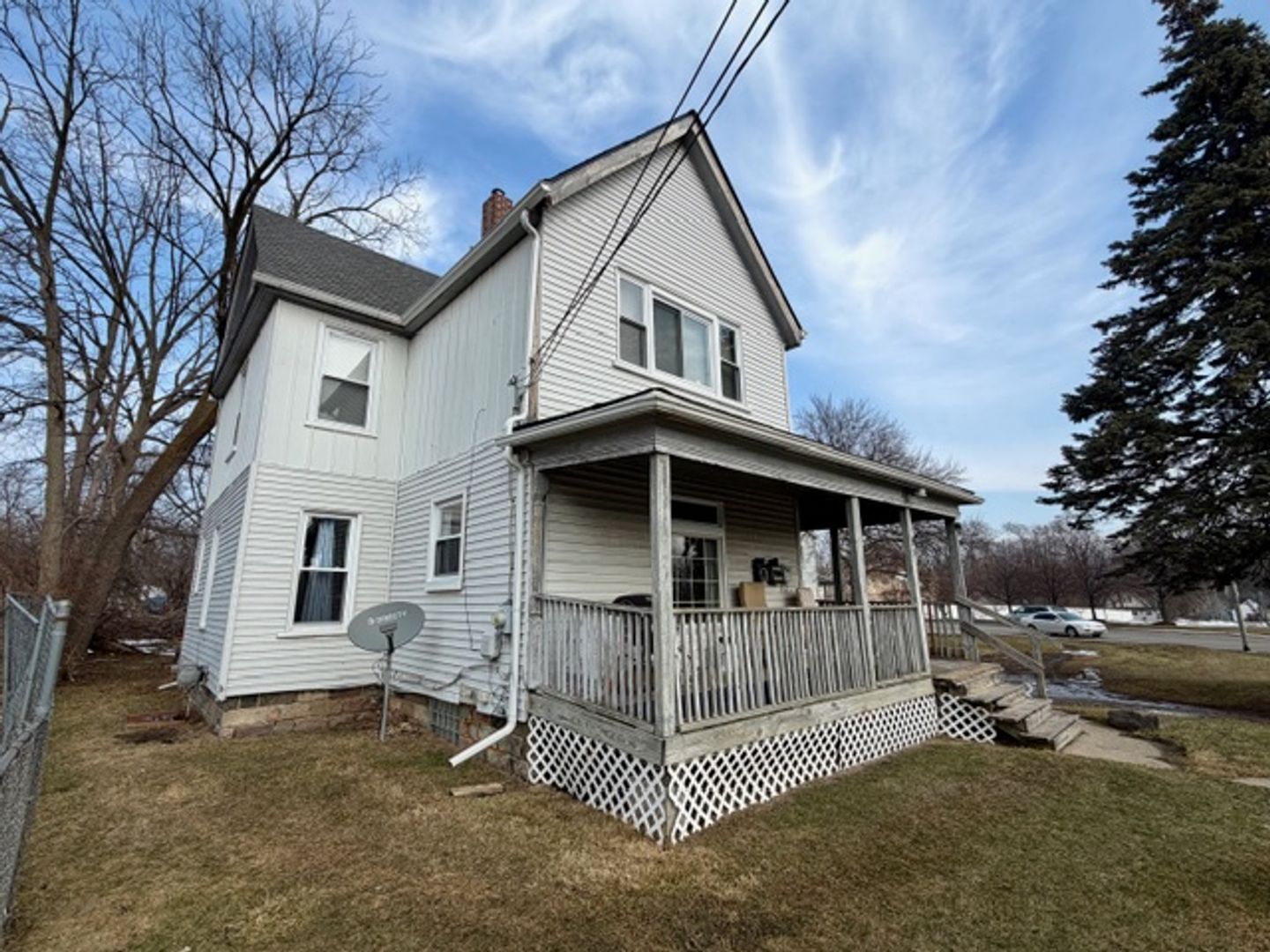 Pontiac Apartment: 97 Fairgrove