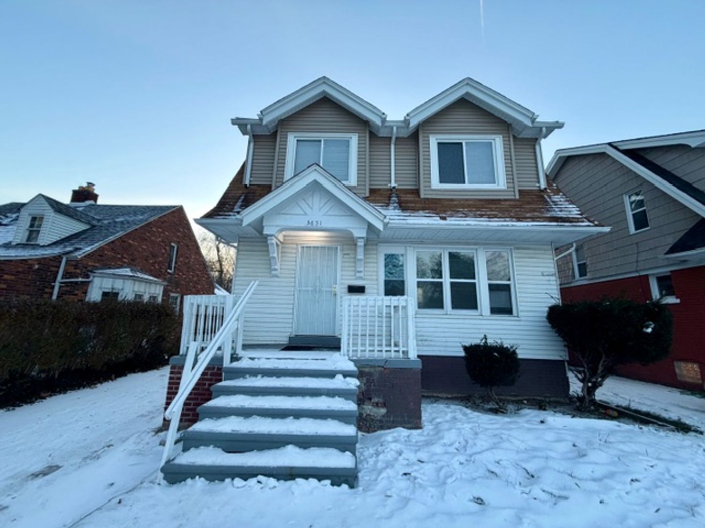Detroit House: 3651 Buckingham Ave