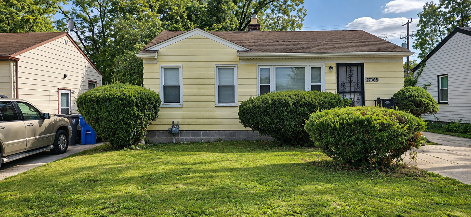 Inkster House: 27065 Princeton