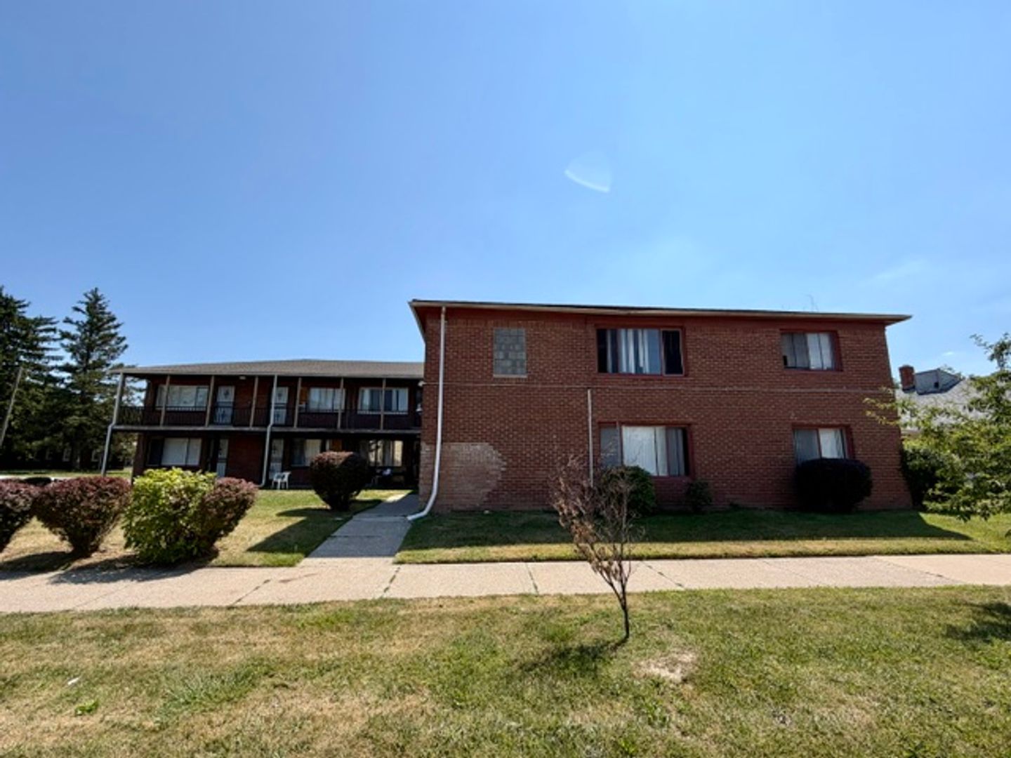 Detroit Apartment: 14801 Joy Rd