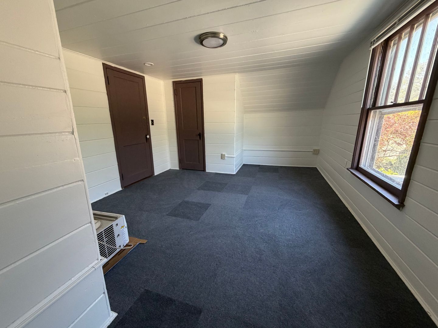 Monona Apartment: 4020 Monona Drive