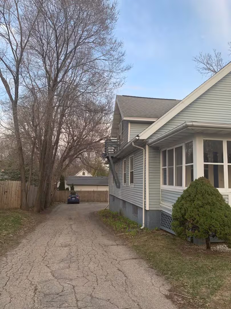 Monona Apartment: 4020 Monona Drive