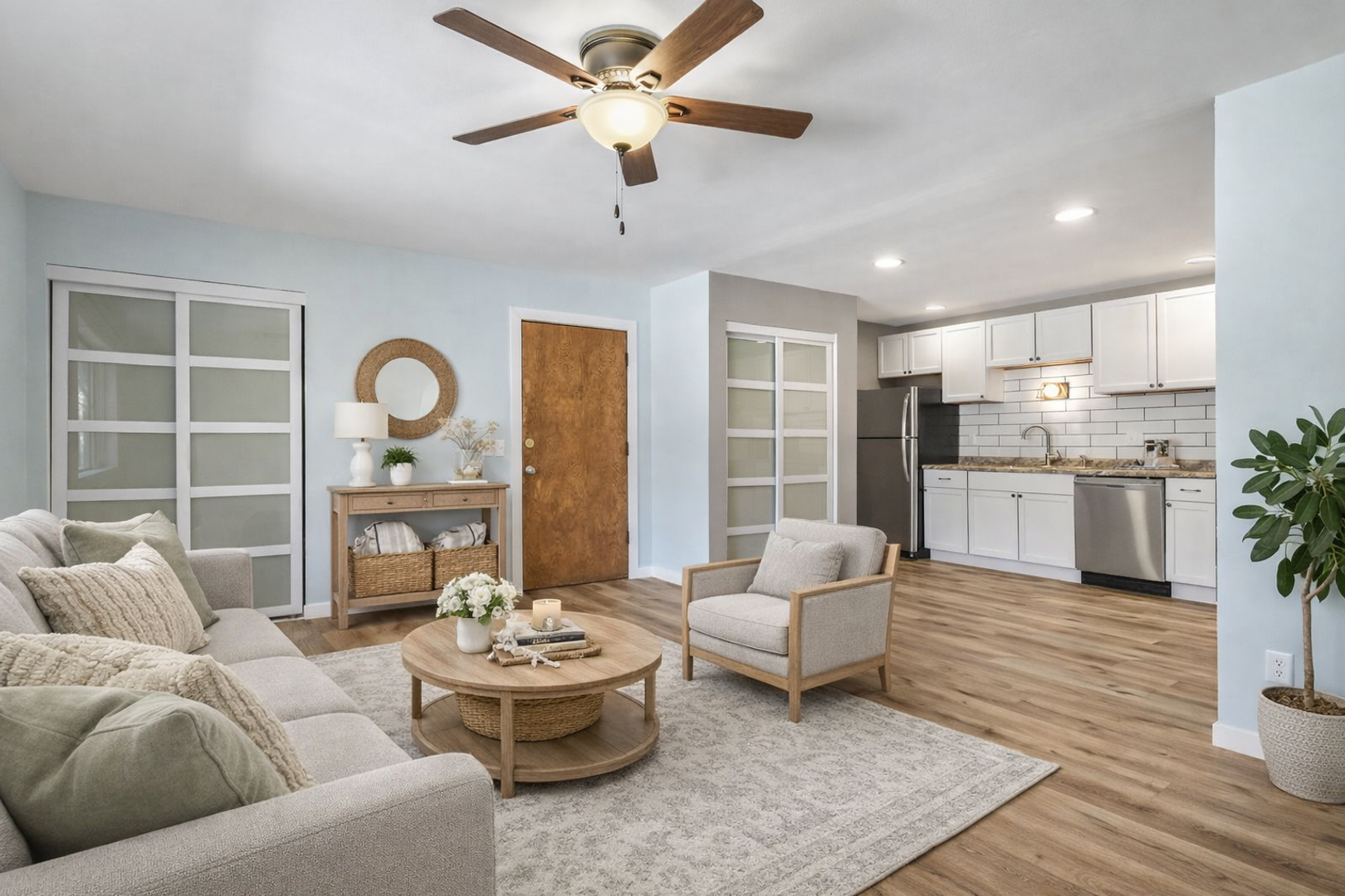 Madison Apartment: 716 Dexter St.