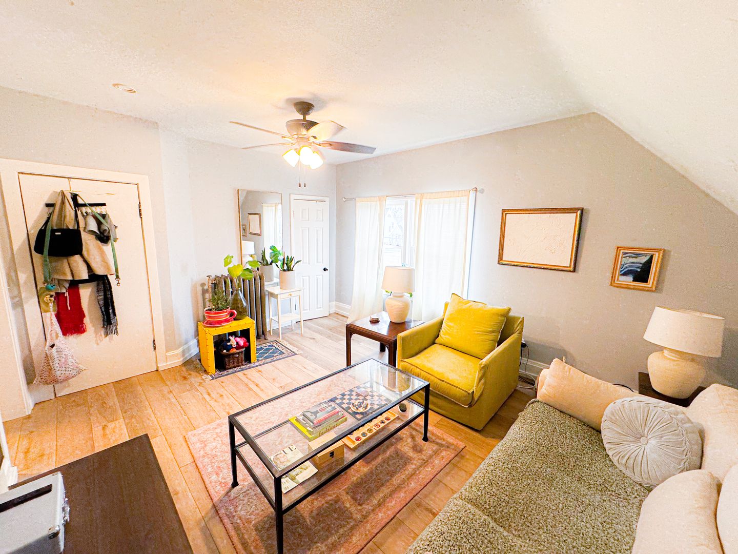 Madison Apartment: 2027 E Washington Ave.