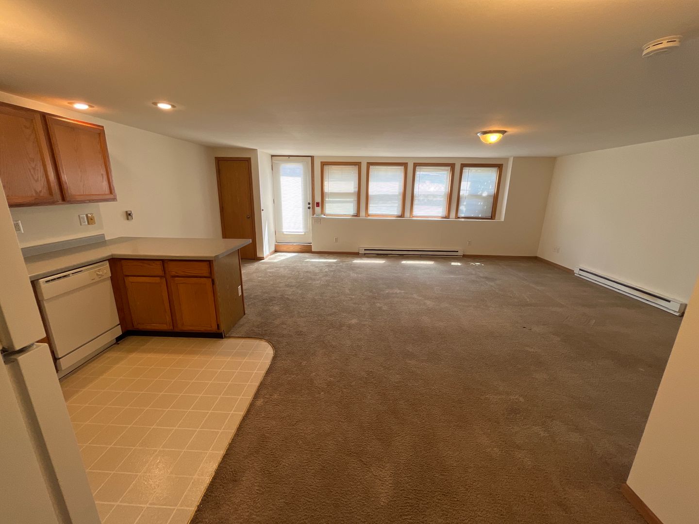 Madison Apartment: 25 E. Gorham St.