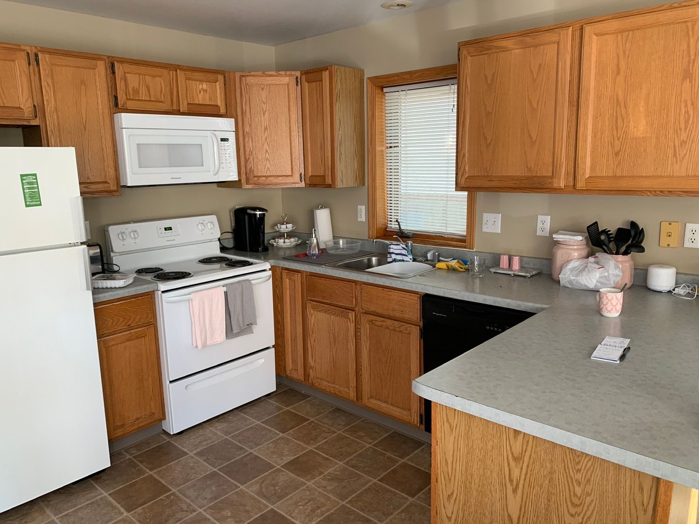 Madison Apartment: 25 E. Gorham St.