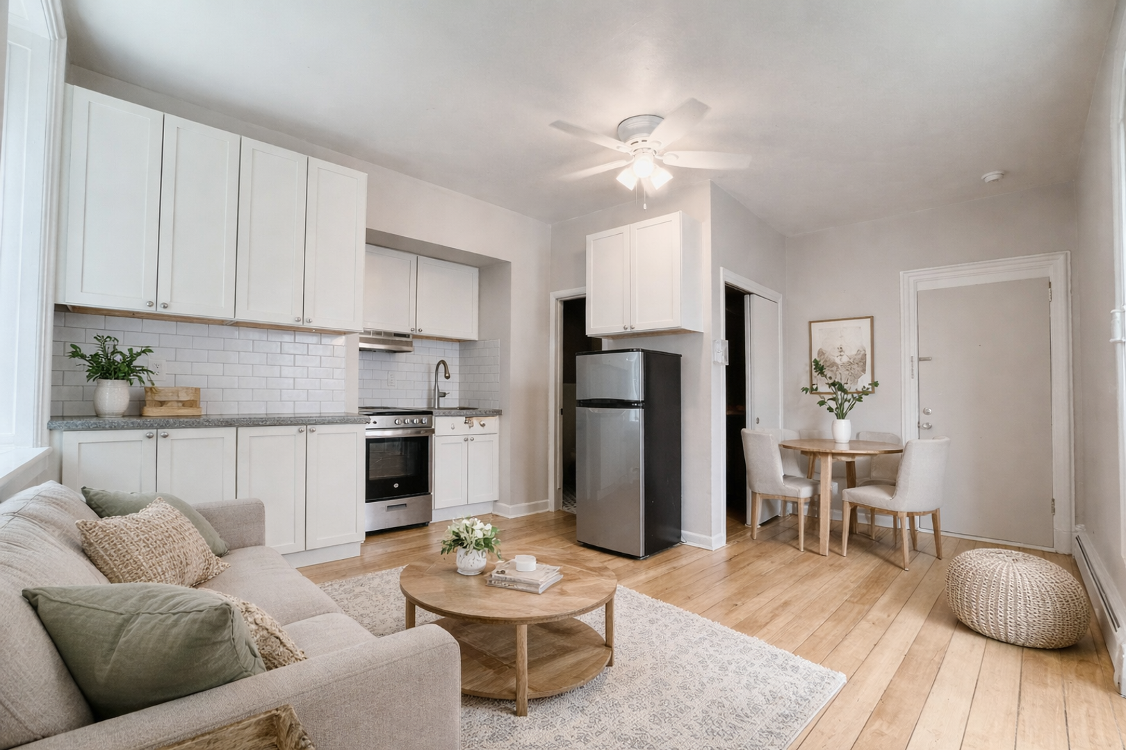 Madison Apartment: 152 East Johnson St