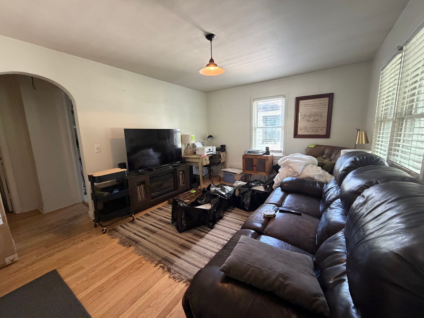 Middleton House: 2112 Clark St