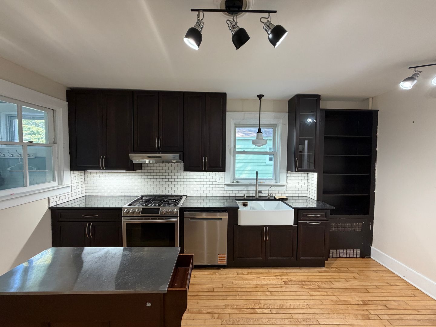 Madison House: 959 Lawrence St