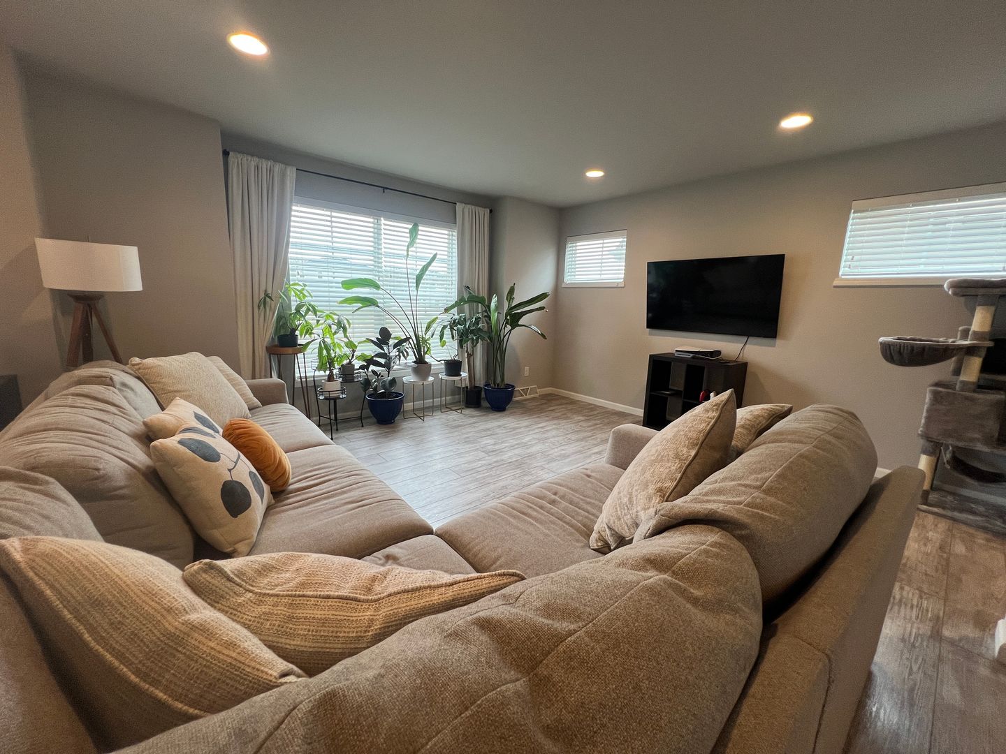 Madison House: 9746 Gilded Cider Blvd