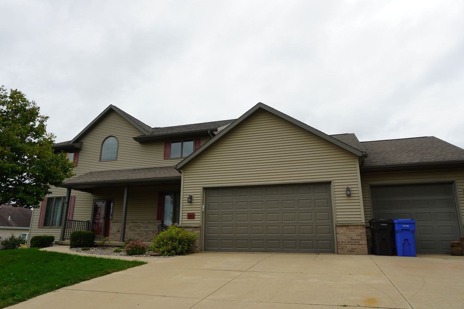Mount Horeb House: 1000 Glen View Court