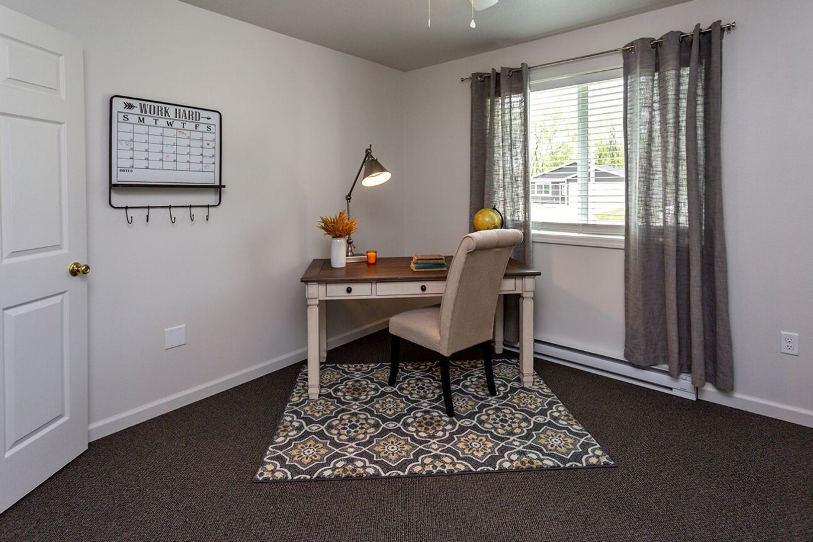 4321 Morton Ave, Des Moines, IA 50317