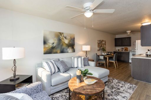 2 Bedroom, Single-story Townhomes for rent in Knoxville, IA
