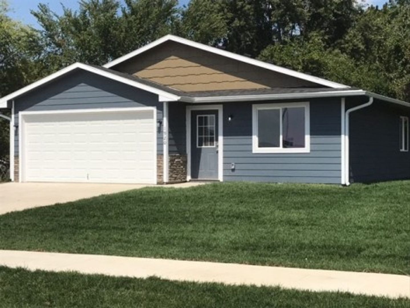 7310 SE 19th Ct, Des Moines, IA 50320