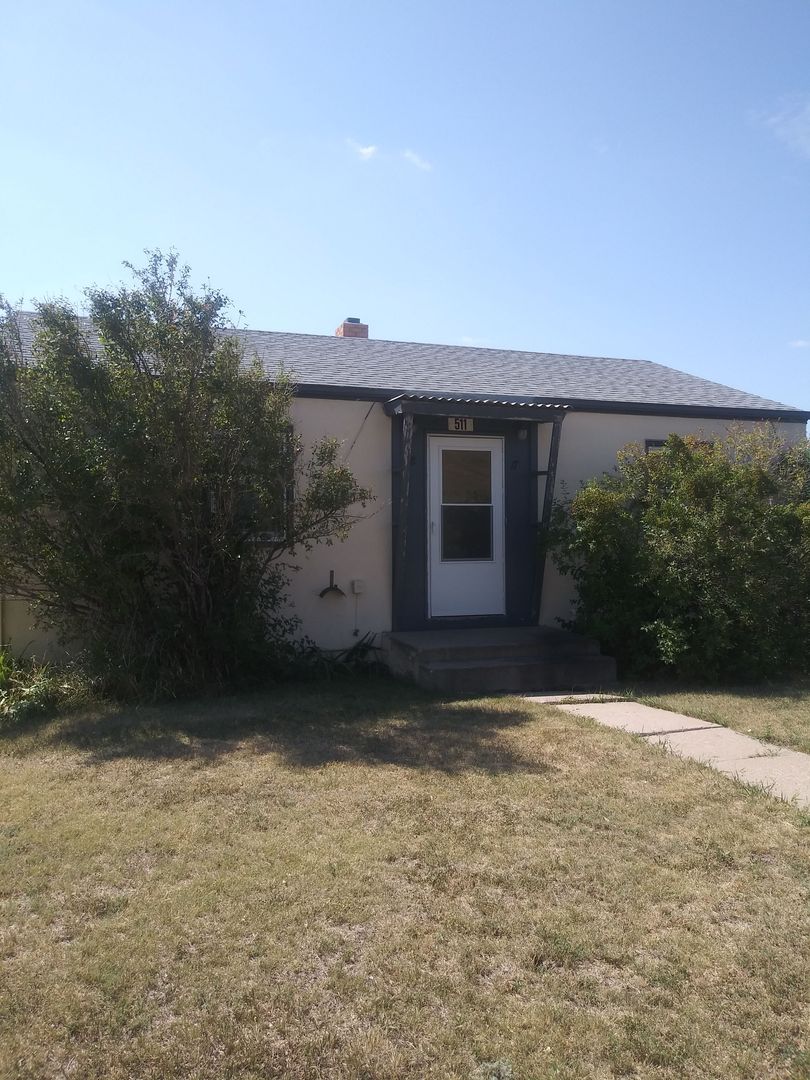 Rapid City Apartment: 511 E Saint Patrick Street