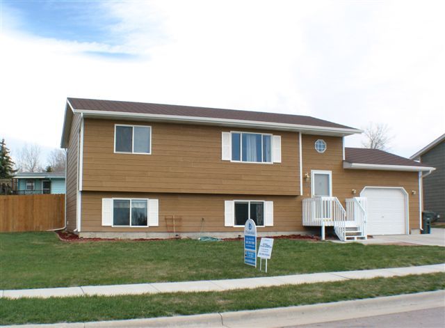 Rapid City House: 5512 Shaw Court