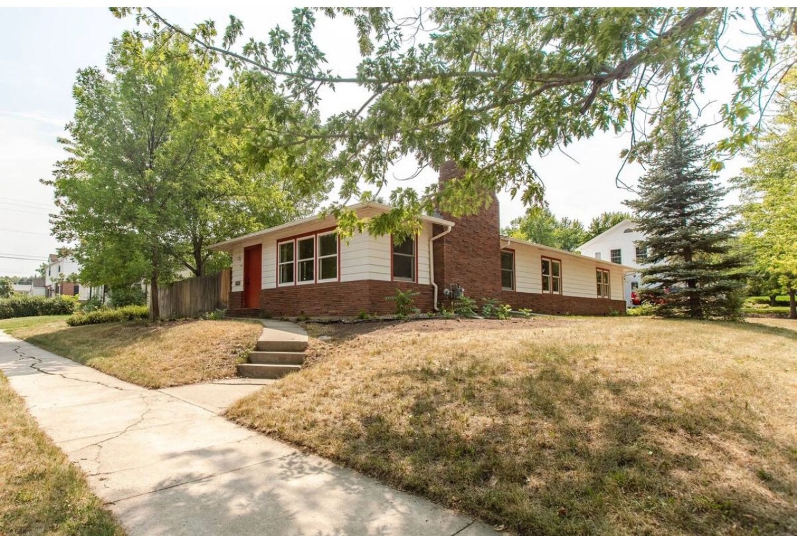 Rapid City House: 1803 9th St