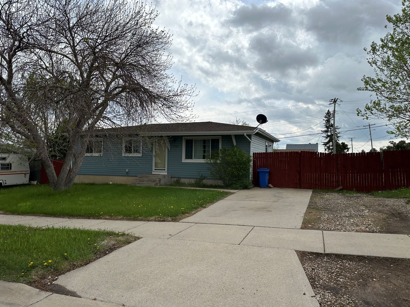 Rapid City House: 1502 Brentwood St